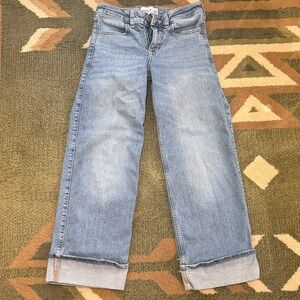 Abercrombie Girls Wide Leg Cuff Jean 9/10